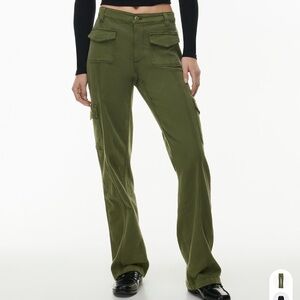 Aritzia Relay Cargo pant